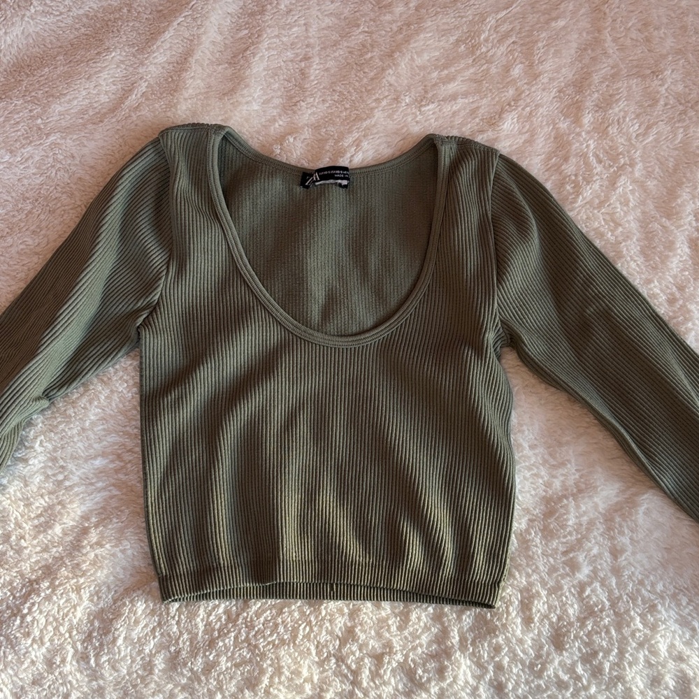 Zara Ribbed Scoop Neck Long Sleeve Crop Top - Olive Green